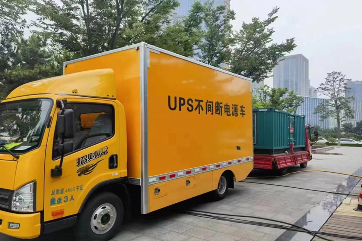 信阳发电机租赁施工现场